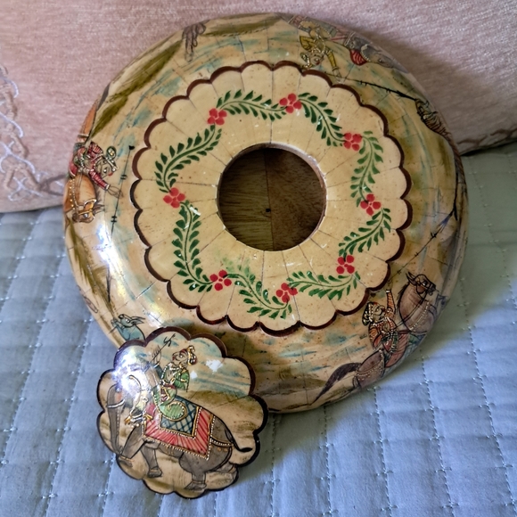 Antique HandPainted Moriage Indian Opium Box w/ Inlaid Camel Bone and Ebony Wood - Picture 2 of 14